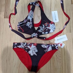 NWT Athleta swimsuit (reversible) wrap top M/L